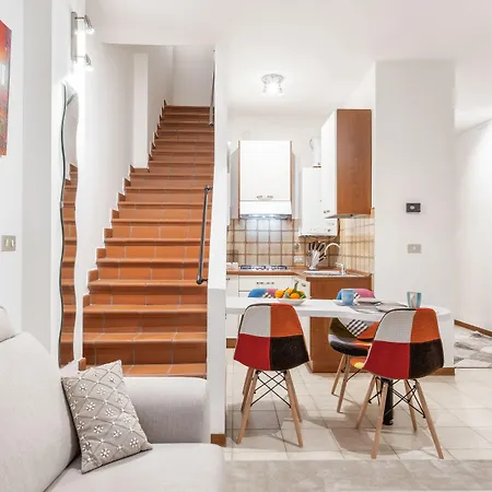 Apartment Sognando Tra I Tetti Bolognesi